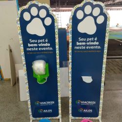 totem promocional 6